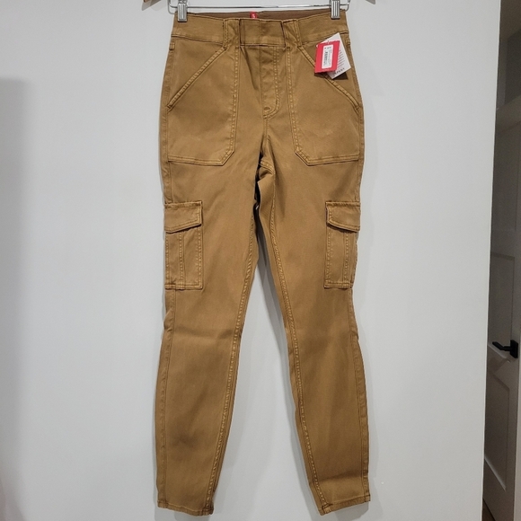 SPANX Women's Stretch Twill Ankle Cargo Pant in Honey Glow Size S - Picture 6 of 13